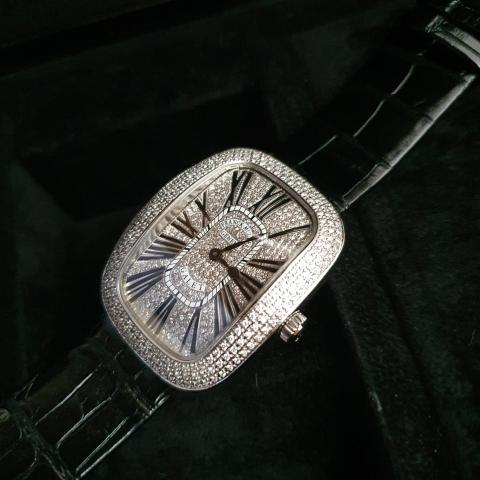Large Product Preview Image 3